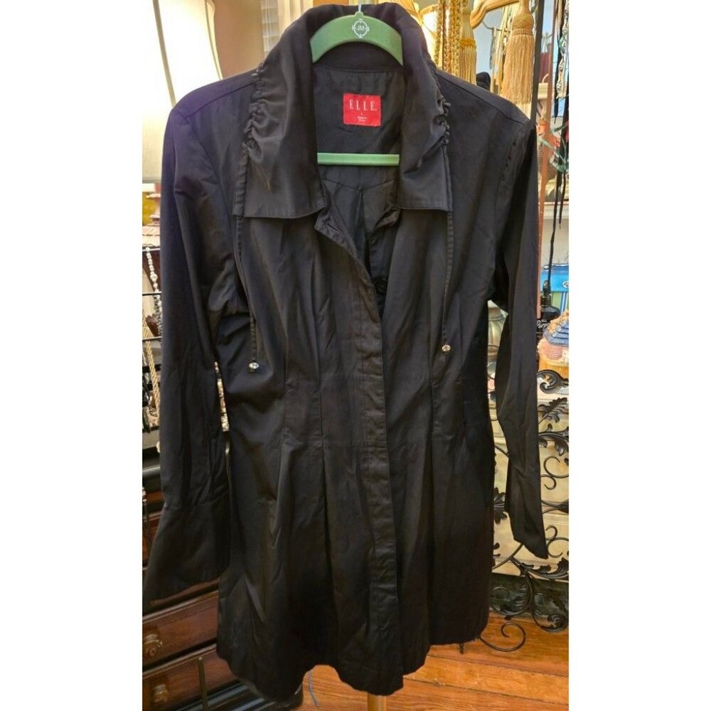 L98  Women's Large, Flattering Elle Black Trench Coat